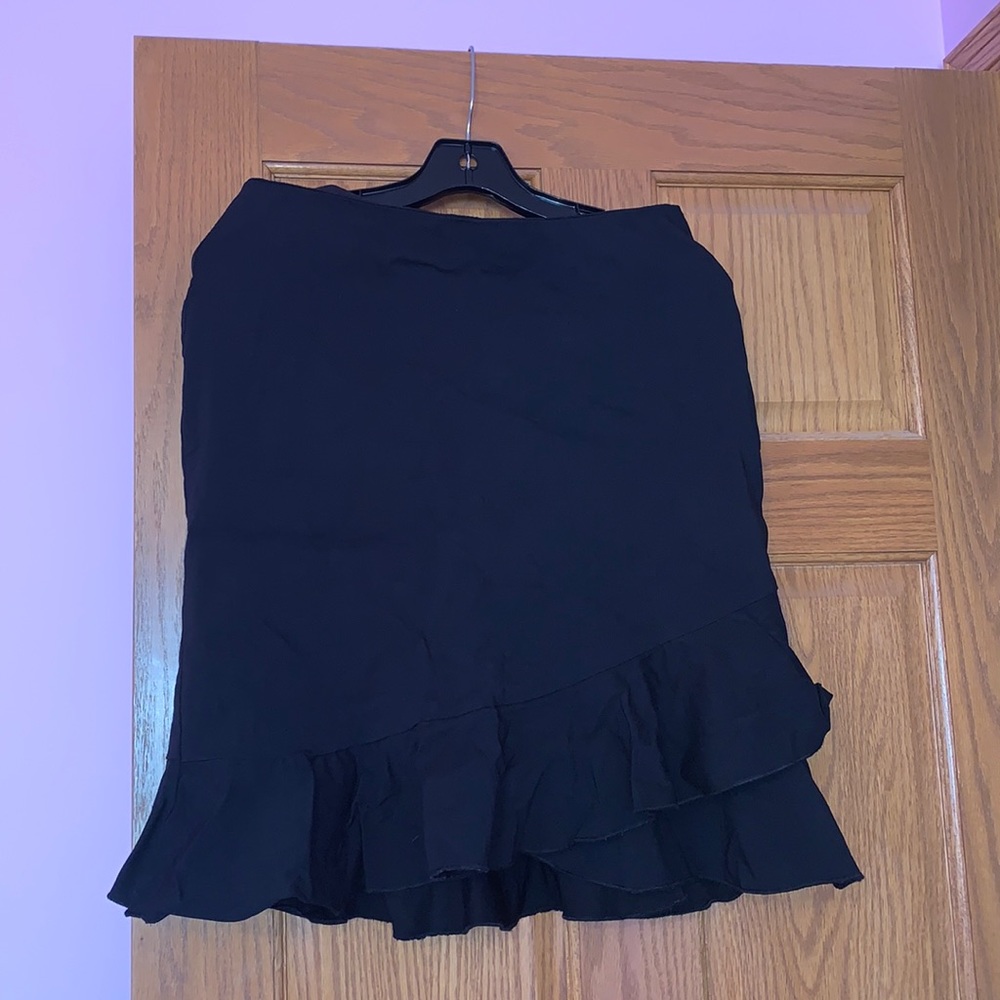 Black skirt